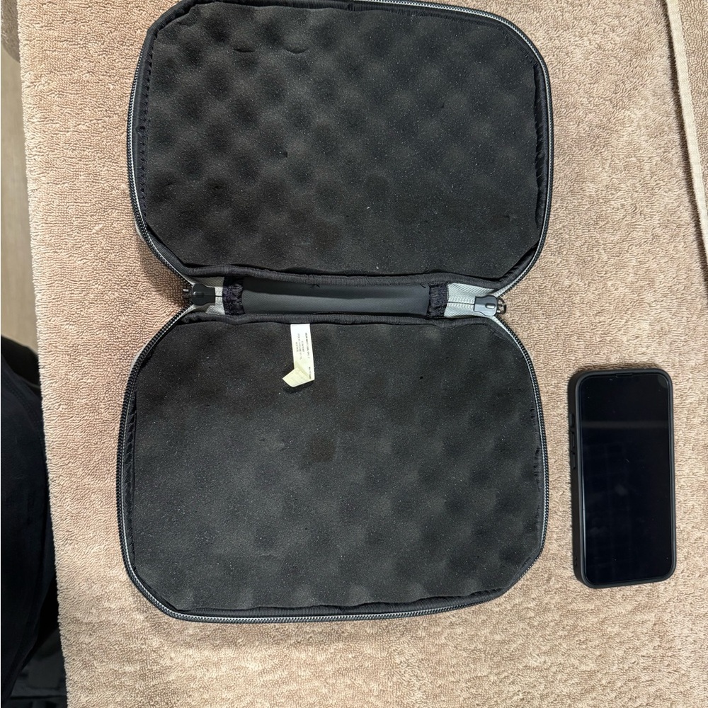 Allen Gun Case - Picture 2 of 3